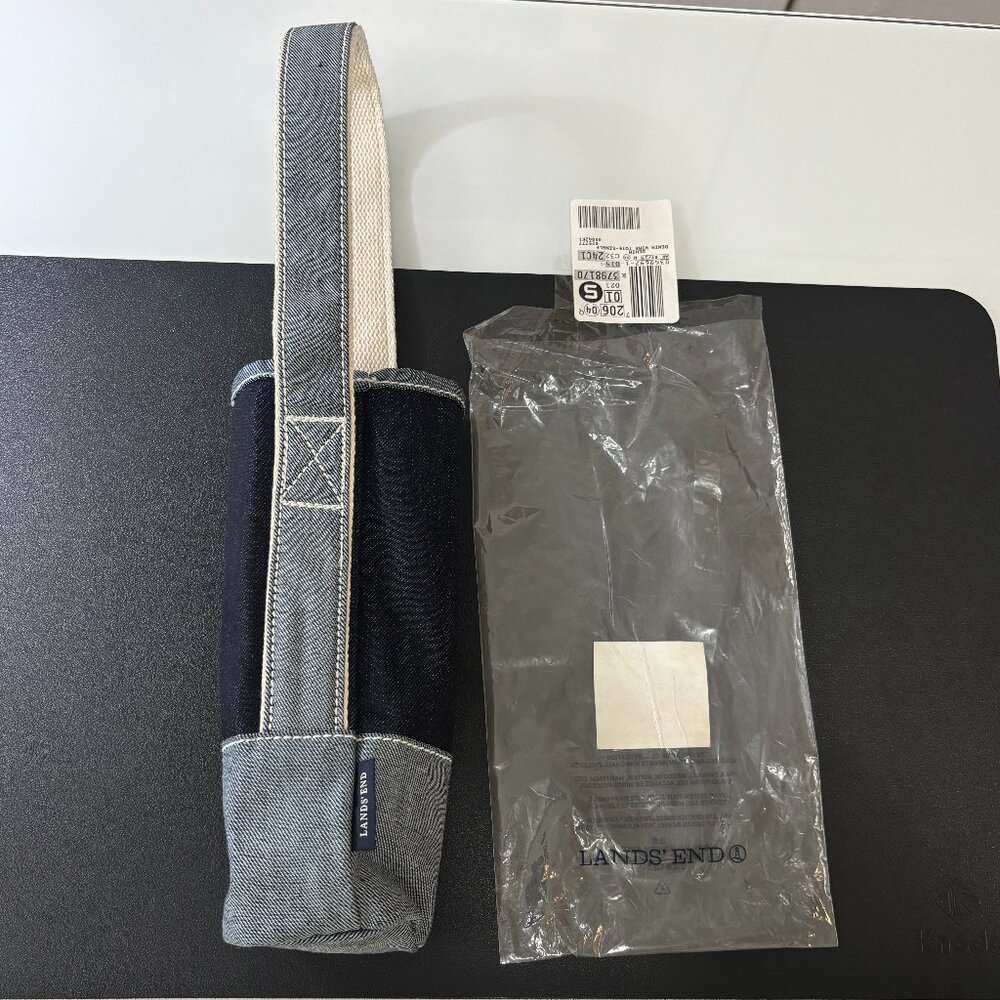 Brand New LANDS' END Two Tone Blue Denim Wine Tote Caddy Bag, For 1 Bottle